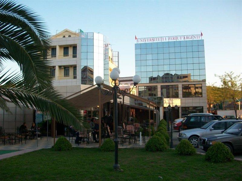 Hotel Argenti Shkoder Exterior photo